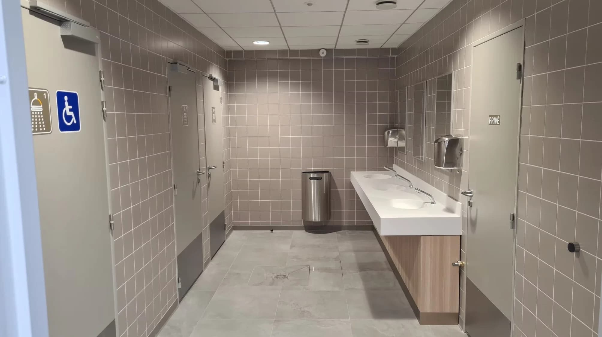 Désinfection des sanitaires de chantier